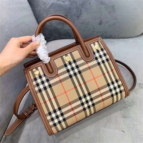 túi xách burberry nữ leflair|mũ Burberry.